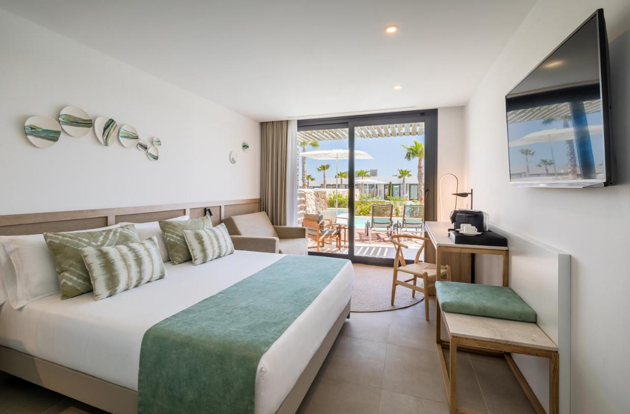 Hotel Barcelo Nura Sant Lluís Esterno foto