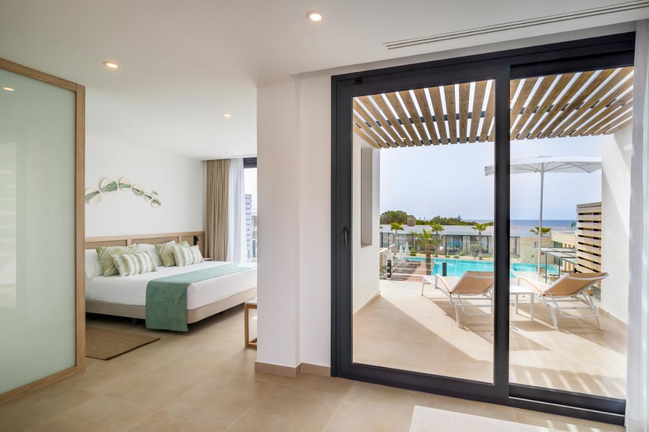 Hotel Barcelo Nura Sant Lluís Esterno foto