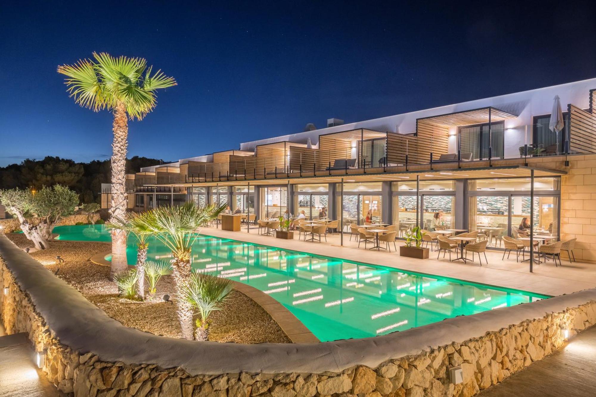Hotel Barcelo Nura Sant Lluís Esterno foto